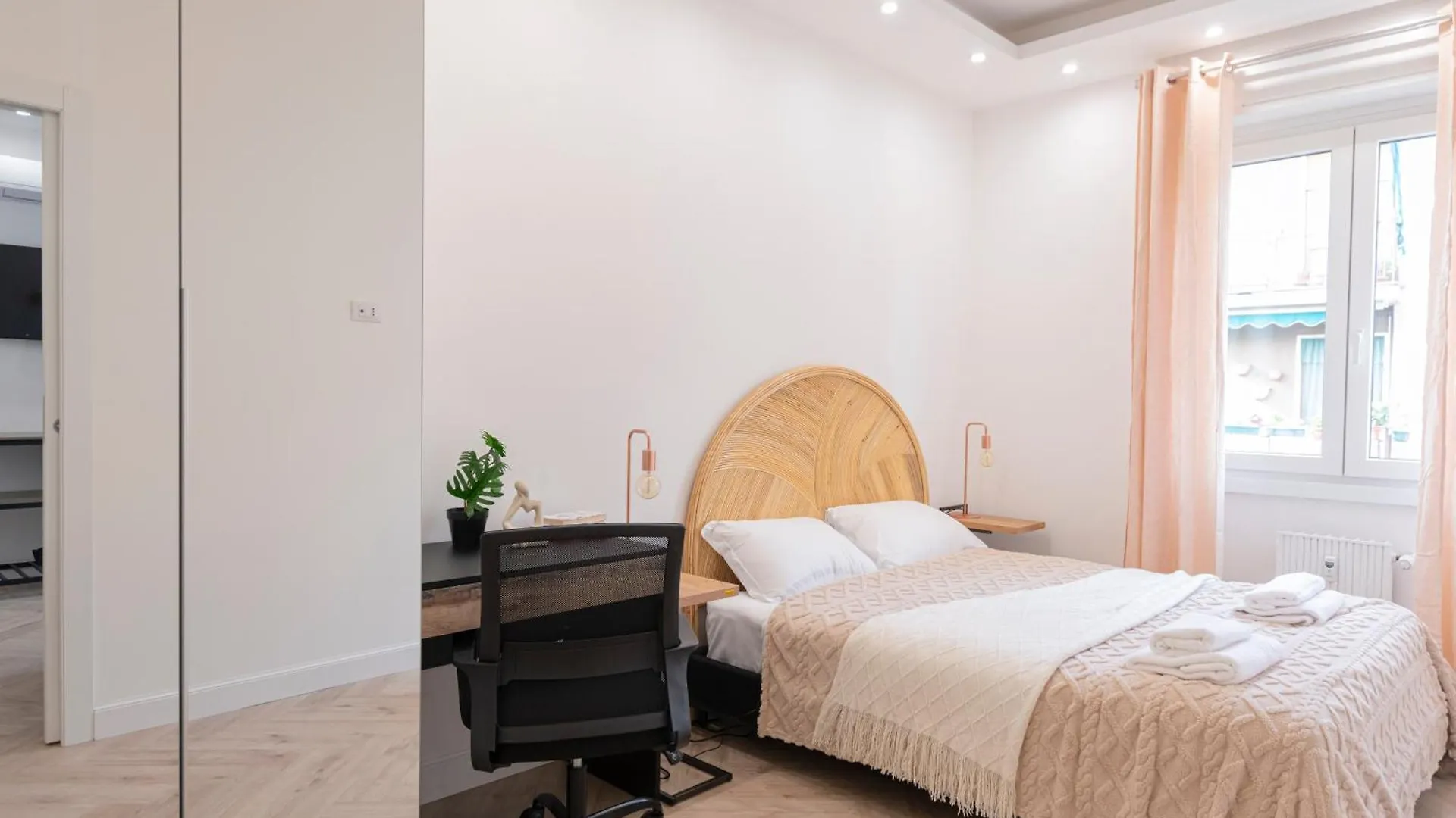 Luxury Apartment - Valassina 45 米兰