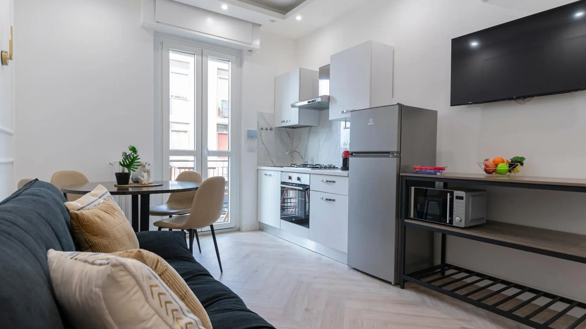 Luxury Apartment - Valassina 45 米兰